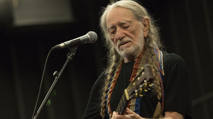 Watch Willie Nelson Remake Classic 'Heartaches By the Number'