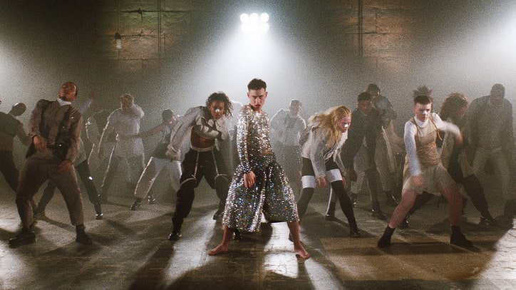 Watch Olly Alexander Dazzle in Years & Years' 'Meteorite' Video