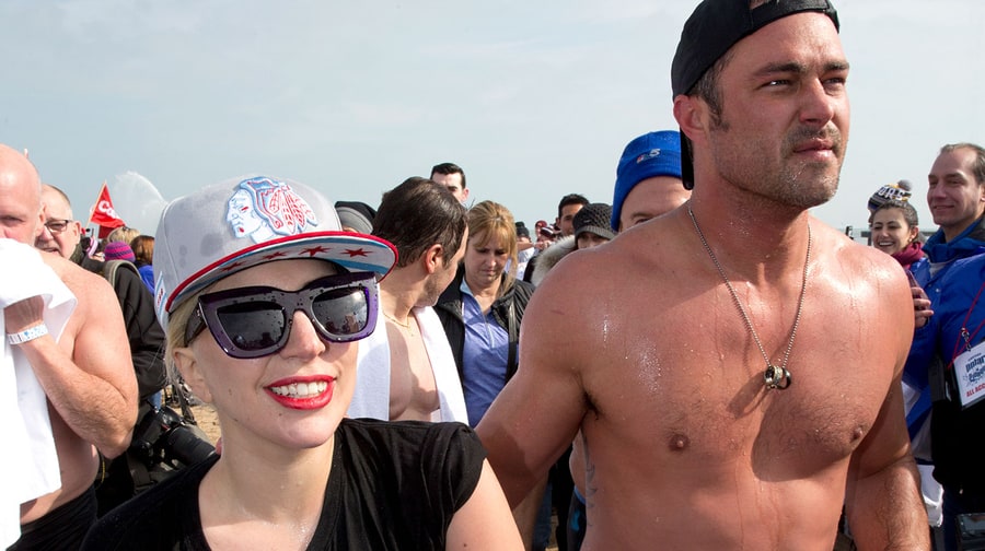 Lady Gaga and Taylor Kinney Take the Polar Plunge in Chicago: Photos