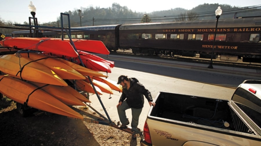 Kayak Roof Rack For Cars >> Bryson City, North Carolina | The 10 Best Mountain Towns in America | Men's Journal Kayak Roof Rack For Cars >> Bryson City, North Carolina | The 10 Best Mountain Towns in America | Men's Journal
