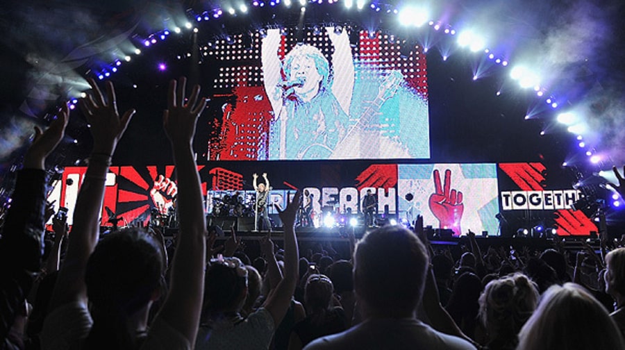 Hands Up