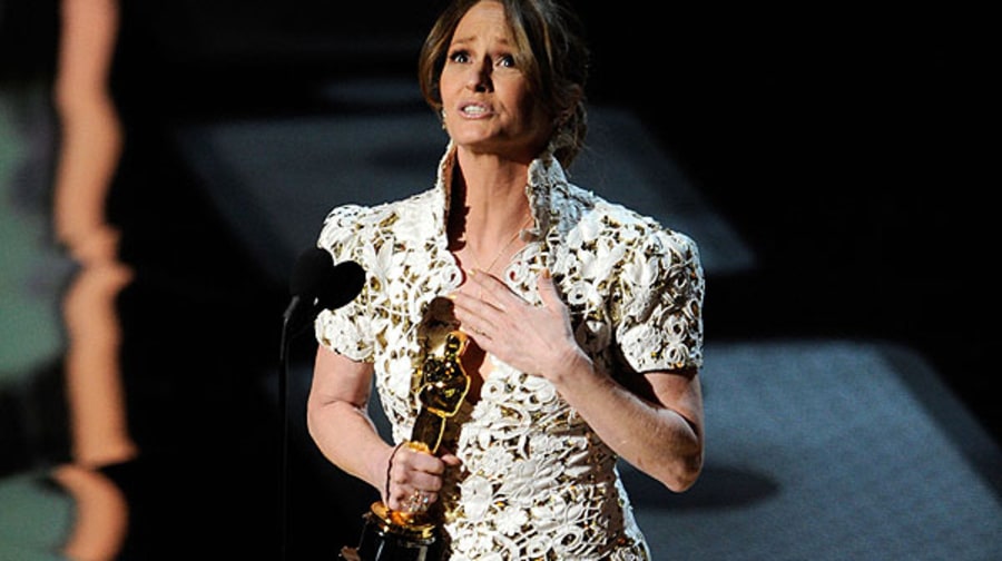 Melissa Leo Accepts For Best Supporting Actress