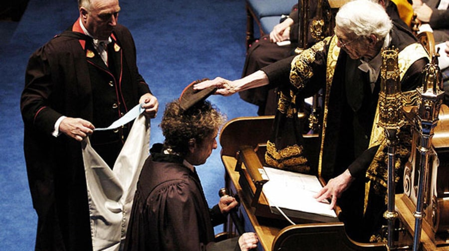 Honorary Doctorate Degree of Music 2004