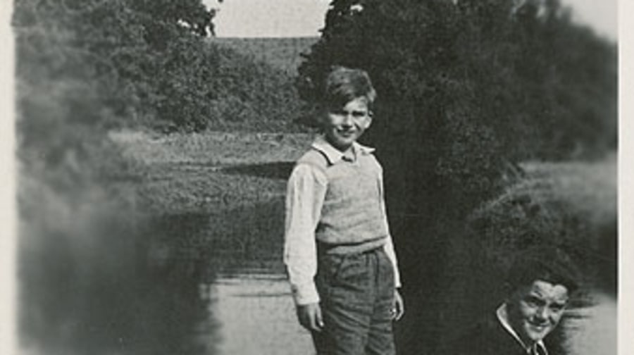 Young George Harrison
