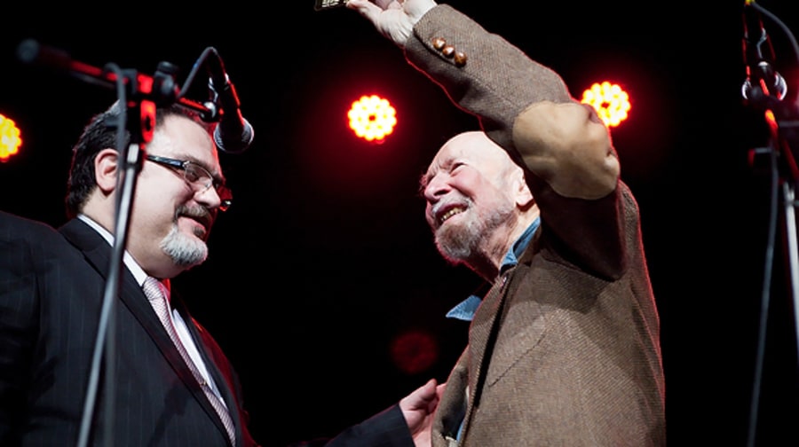Local 802 President Tino Gagliardi and Pete Seeger