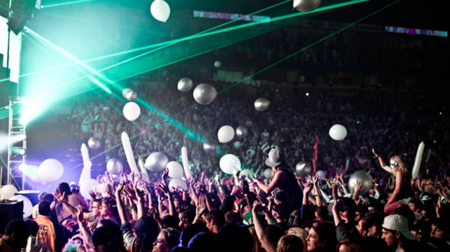 Crowds go Crazy for Bassnectar