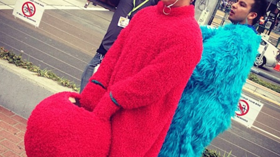 Elmo and Cookie Monster Take a Break