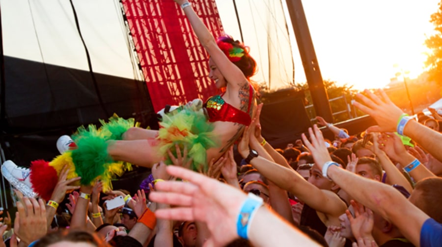 Crowd Surf