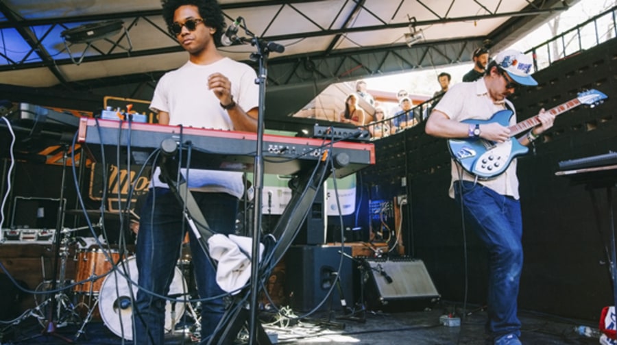 Toro Y Moi