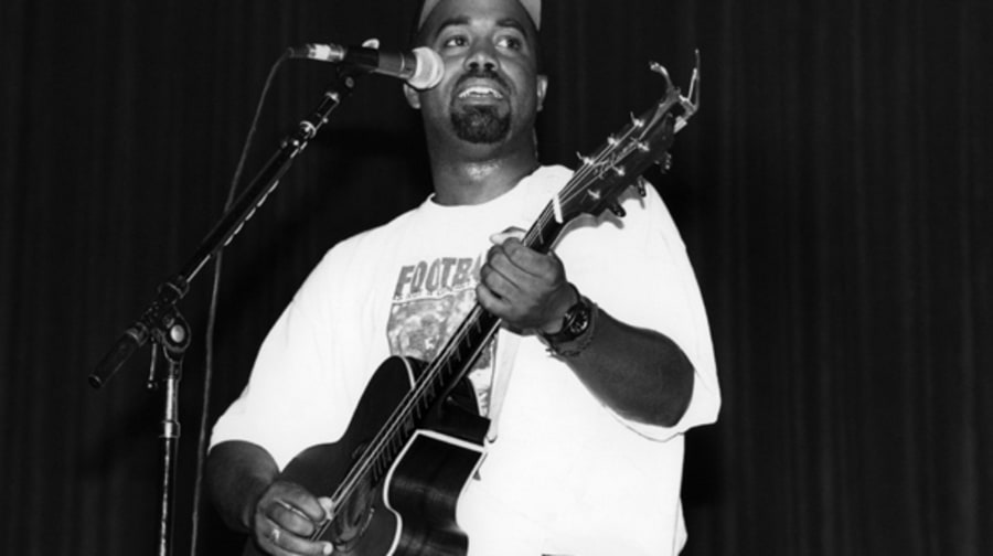 6. Hootie and the Blowfish