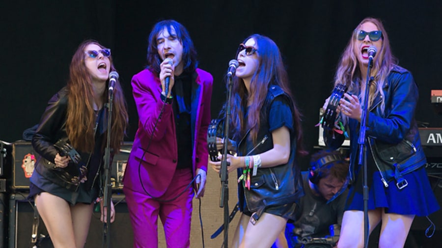 Primal Scream and HAIM