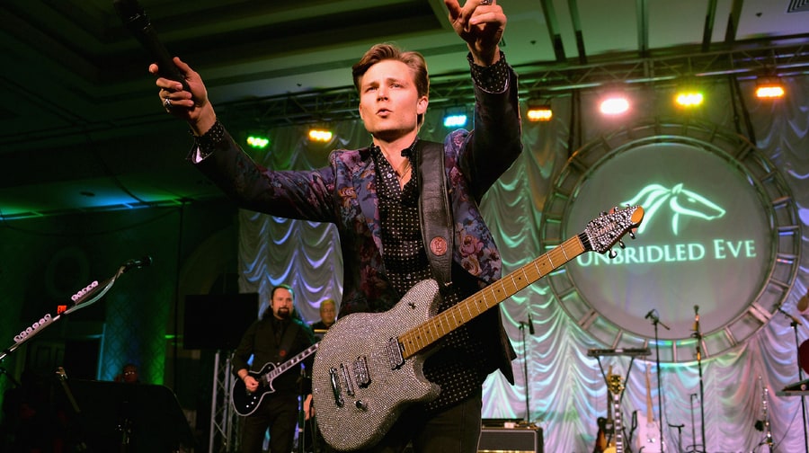 Frankie Ballard