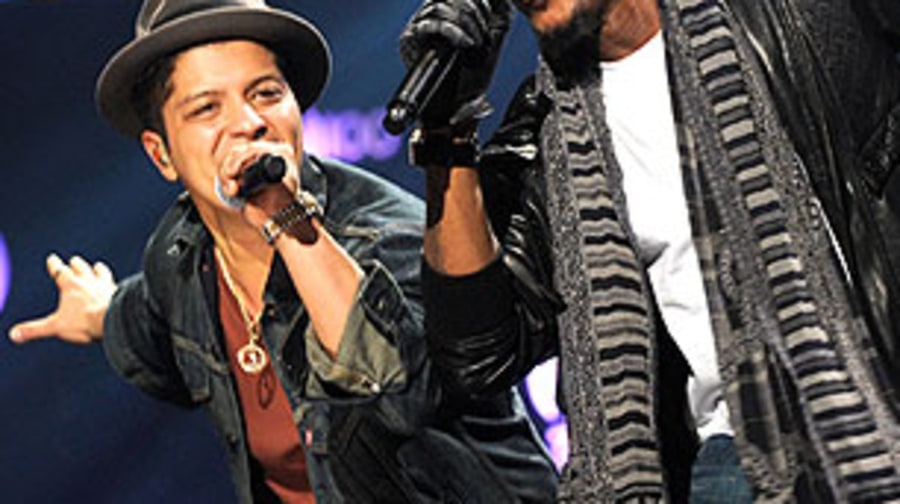 B.o.B. feat. Bruno Mars,