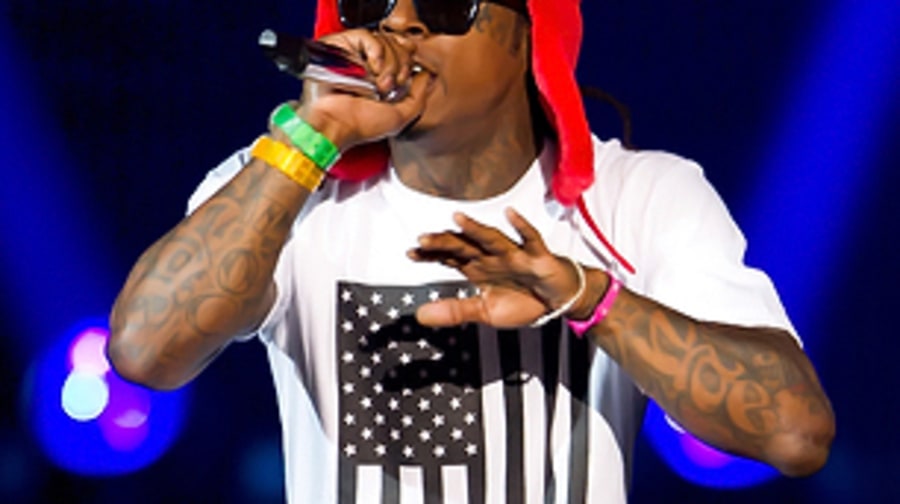 Lil Wayne feat. Cory Gunz, 'Six Foot Seven Foot'