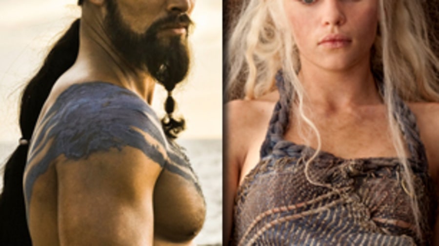 Daenerys and Drogo melt Viserys's head (Episode 6,