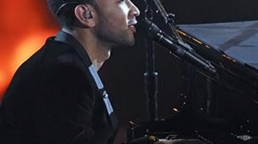 John Legend (Superstar)