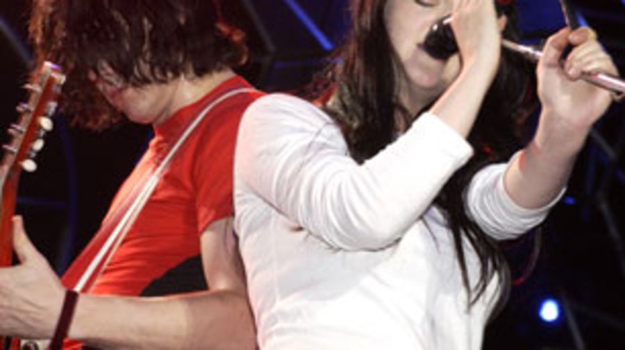 2003 Meg White Sings
