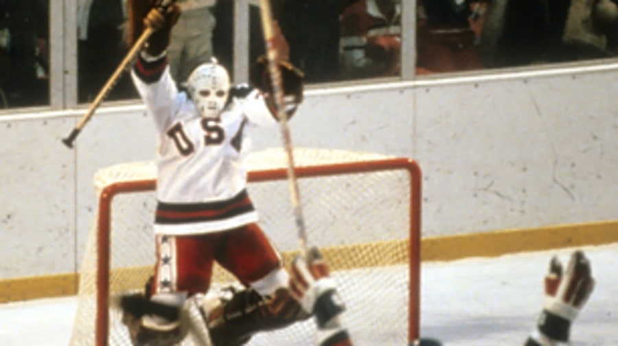 U.S. Hockey Team Performs 'Miracle On Ice' (Lake Placid 1980)