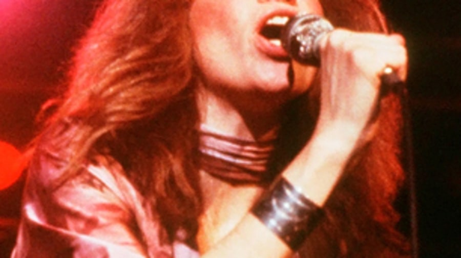 Carly Simon, 'Nobody Does It Better' (1977)