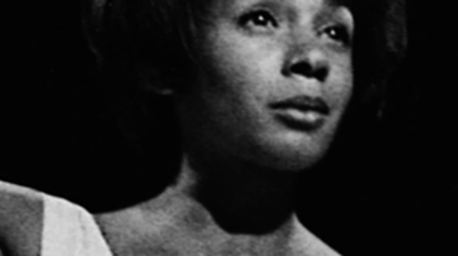 Shirley Bassey, 'Goldfinger' (1964)