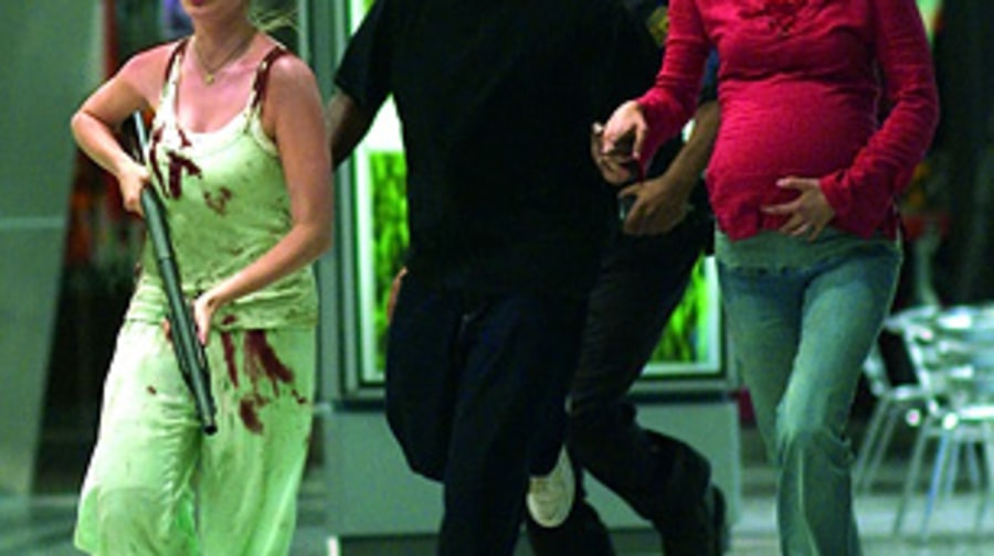 'Dawn of the Dead' (2004)