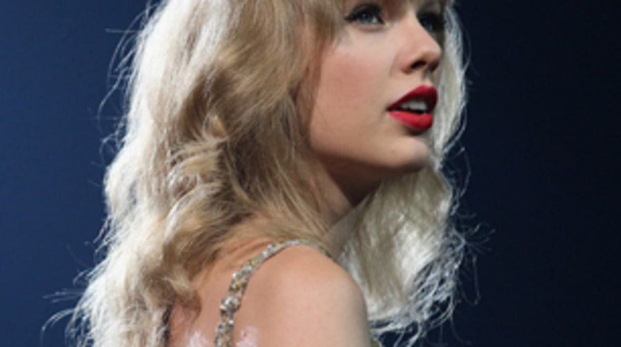 Taylor Swift, 'We Are Never Ever Getting Back Together'