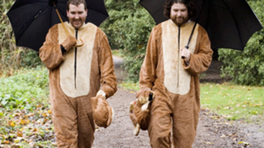 The 2 Bears, 'Bear Hug'