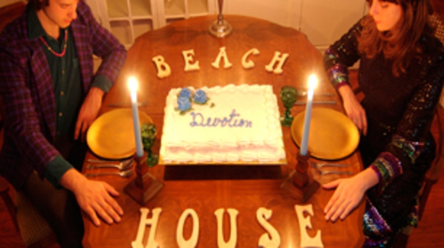 Beach House, 'Devotion'