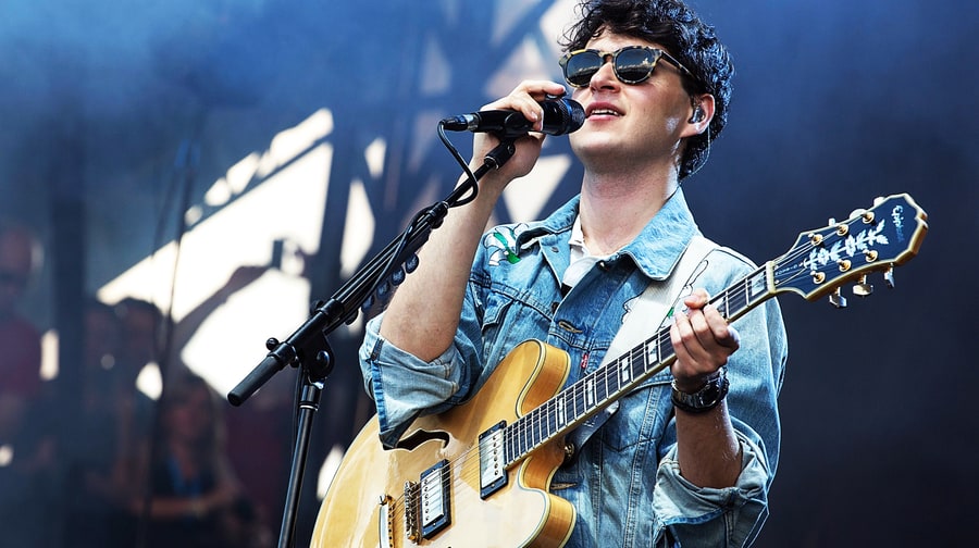 Vampire Weekend, “Hannah Hunt”