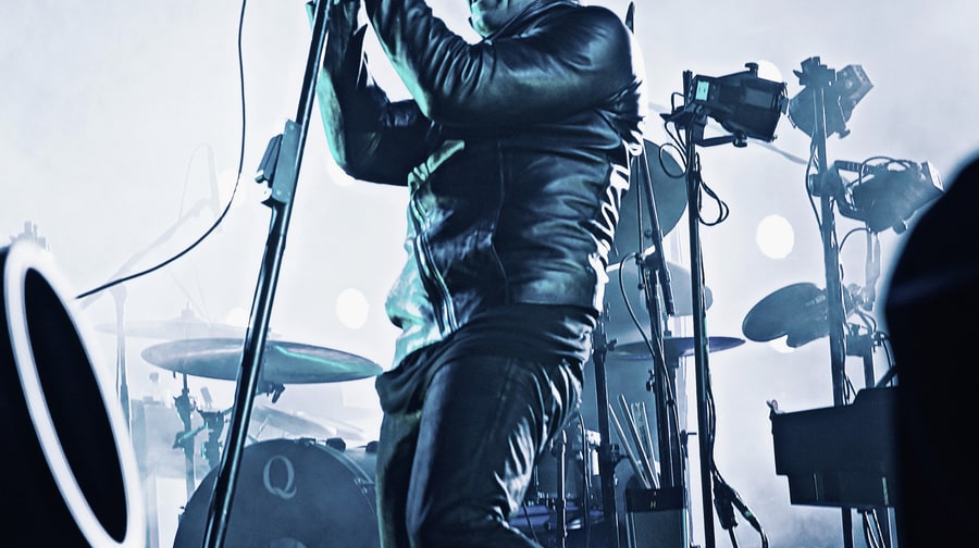 Nine Inch Nails,