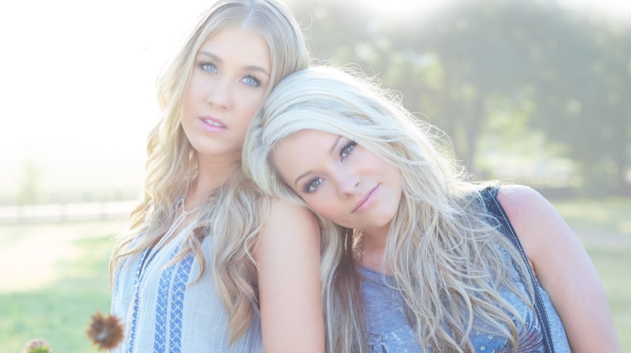 Maddie & Tae