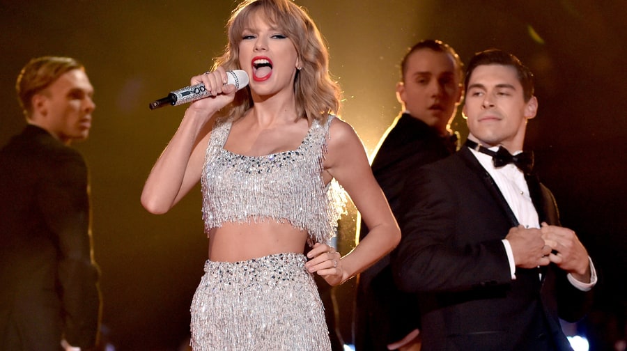 BEST: Taylor Swift's Pop Coming-Out Party