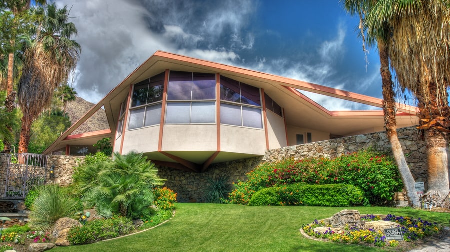Go Inside Elvis Presley’s 'Honeymoon Hideaway'