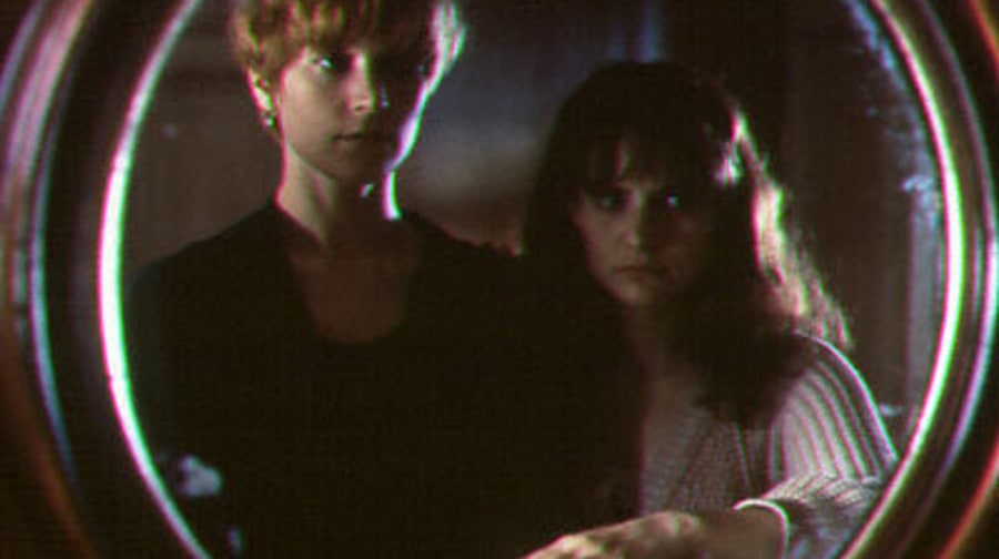 Stills From the Movie Single White Female