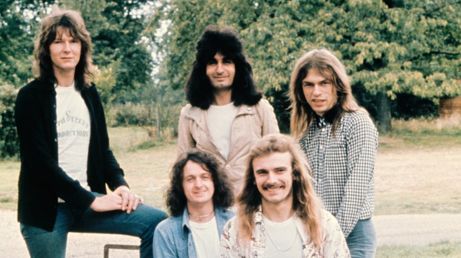 20 Classic Artists Still Not in the Rock and Roll Hall of Fame