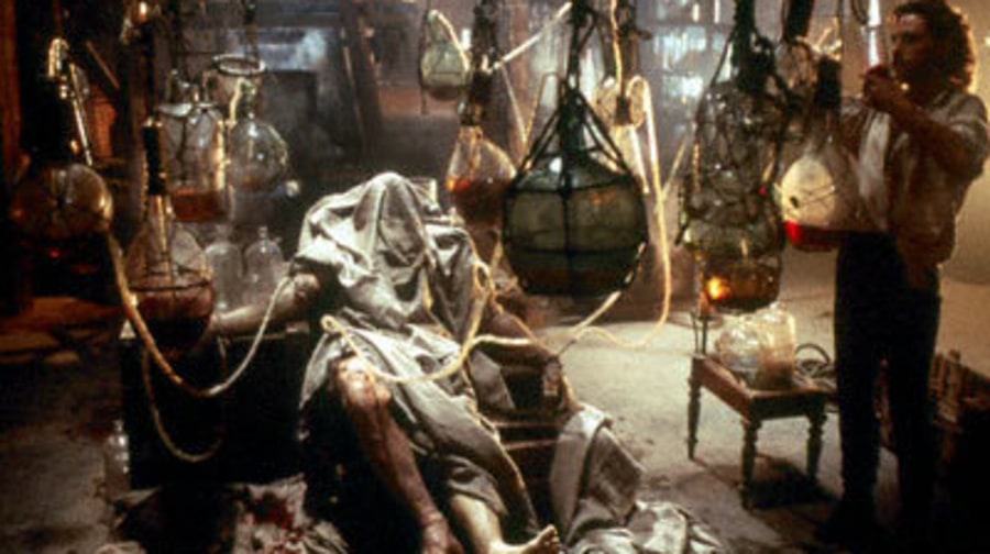 Stills From the Movie Mary Shelley's Frankenstein