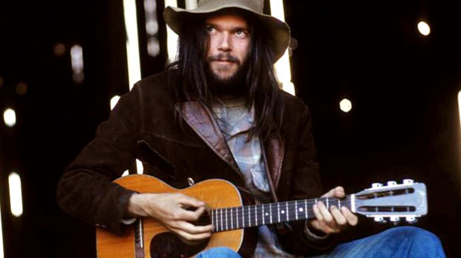 Photos: Two Classic Takes on Neil Young