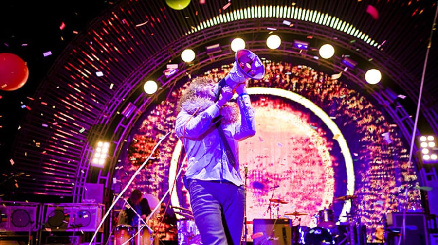 Summer's Hottest Tours and Festivals
