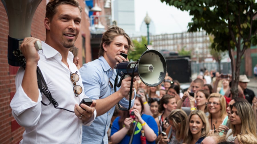 Hanson: A Day in the Life