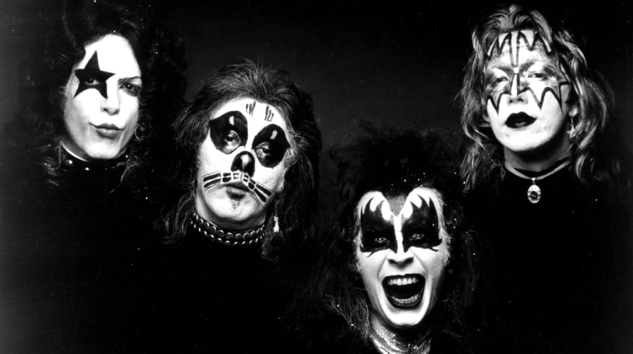 Indie Rock & Roll Over: The Alternative Nineties' Obsession With Kiss