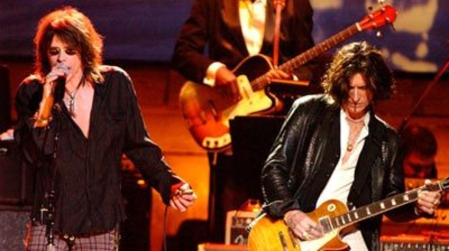 Aerosmith_16_SaluteToBlues_RadioCityNYC_020703