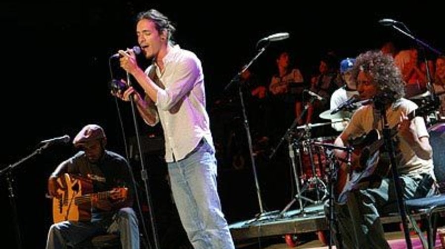 Incubus2_BridgeSchoolBenefit_MountinviewCA_102503