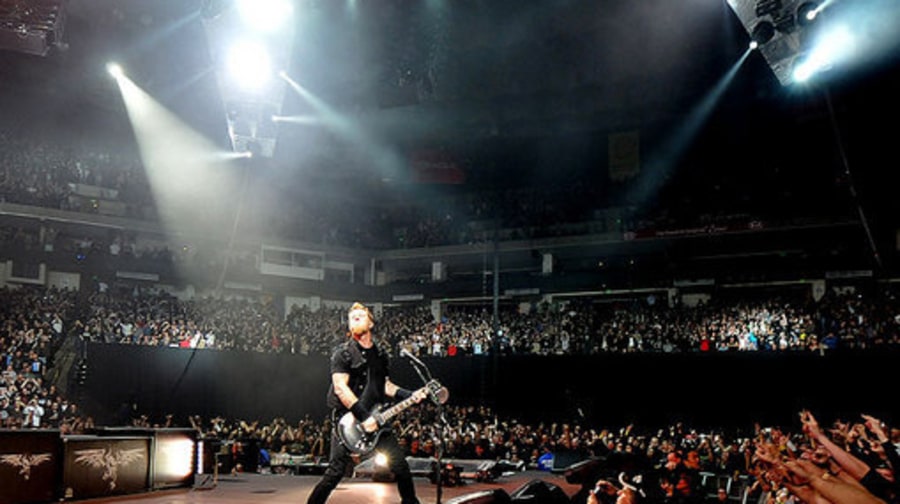 2008: Onstage at Oracle Arena