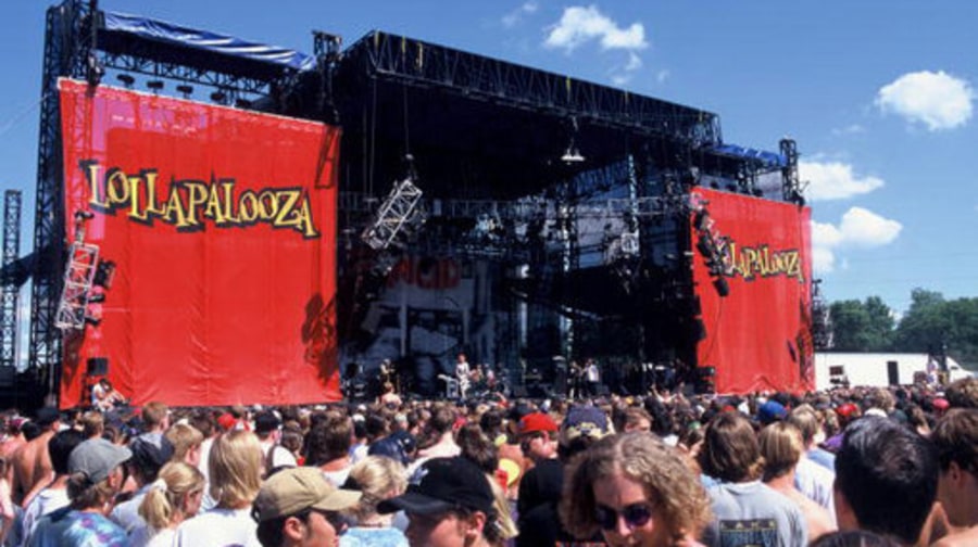 History of Lollapalooza: atmosphere shot at lollapalooza 1996