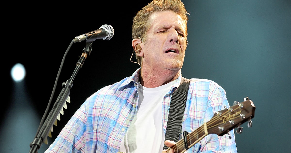 Eagles Guitarist Glenn Frey Dies at 67: Look Back at His Life - Us Weekly