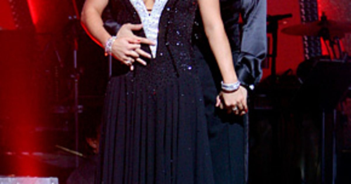 Whos dating on dancing with the stars