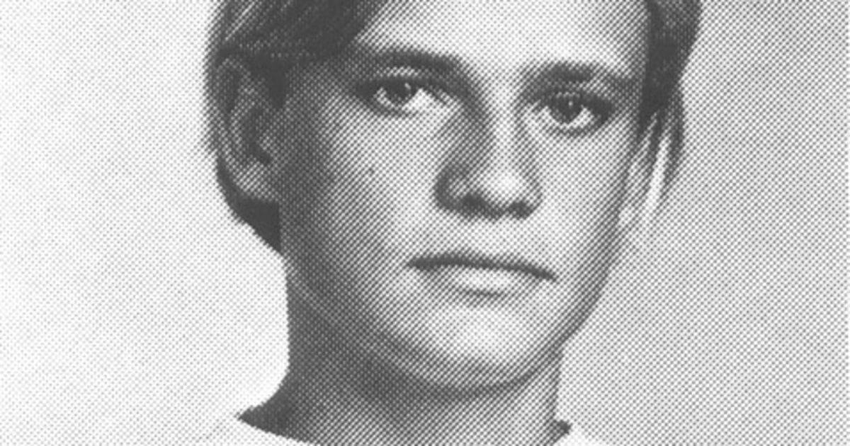 kelsey grammer patricia heaton kelsey grammer celebrity yearbook pics us weekly kelsey grammer patricia heaton kelsey grammer celebrity yearbook pics us weekly