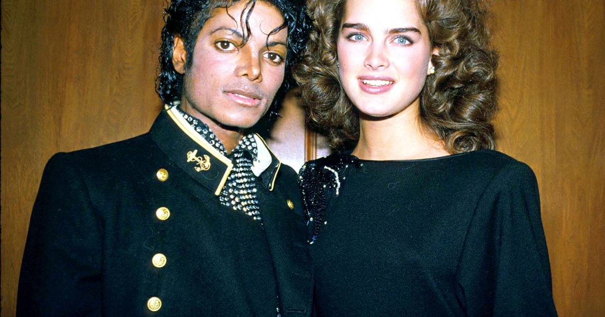 Brooke Shields and Michael Jackson Unlikely Celebrity Couples Us Weekly(00)
