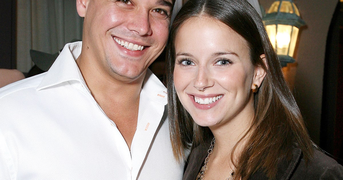 Rob Mariano�s Wife Amber Pregnant Survivor Duo Expecting