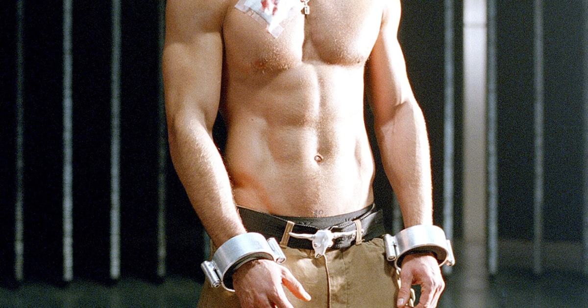 Ryan Reynolds | Celebrities' Best Shapes Ever in Movie and TV Roles